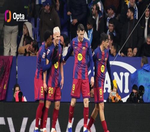 阿拉山口口,岸跨境列车,数激增,B体育官网,B体育直播,体育赛事直播,足球直播