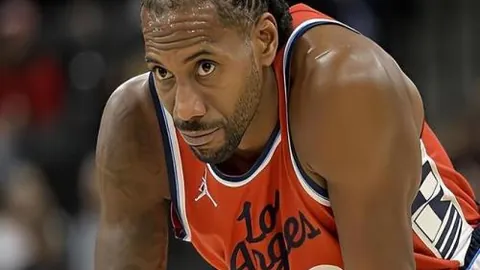 41岁弟媳告别伦敦队友，深情告别亲人，远行心情引发球迷关注