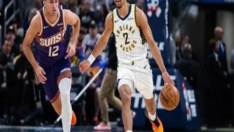 巴里奥斯欧冠赛场外射变线破门得分